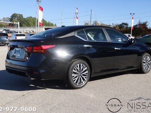 New 2025 Nissan Altima 2.5 SV w/ SV Premium Package image 5