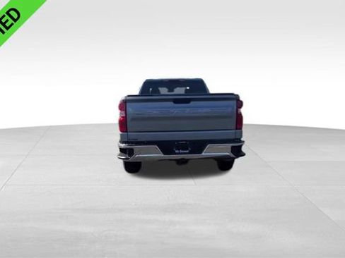 Used 2024 Chevrolet Silverado 1500 LT image 8