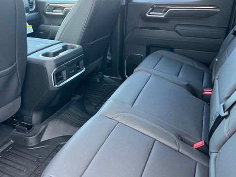 New 2026 GMC Sierra 1500 Elevation w/ Elevation Premium Package AWD/4WD image 9