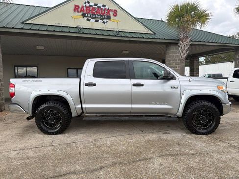 Used 2015 Toyota Tundra SR5 image 9