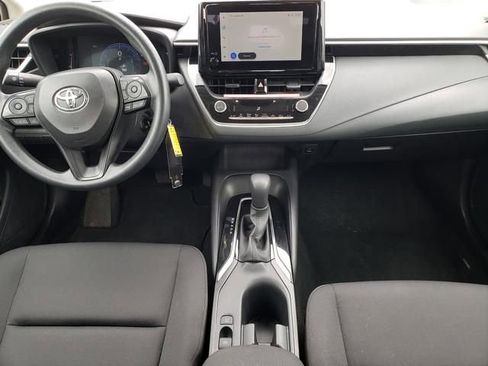 Used 2026 Toyota Corolla LE FWD image 14