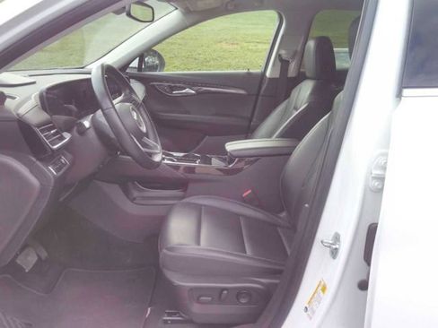 Used 2024 Buick Envision Preferred AWD/4WD image 3