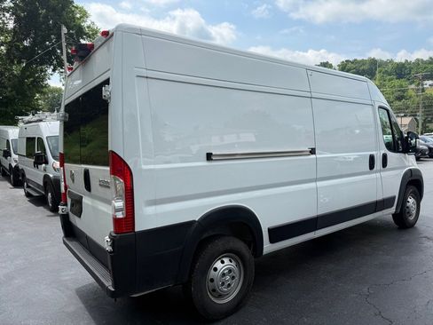 Used 2023 RAM ProMaster 2500 FWD image 2
