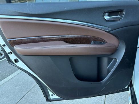 Used 2018 Acura MDX SH-AWD w/ Technology Package image 13