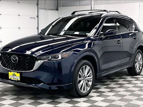 Used 2023 MAZDA CX-5 Signature image 12