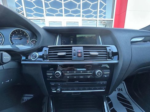 Used 2017 BMW X4 xDrive28i image 14