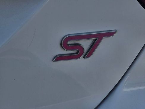 Used 2014 Ford Focus ST FWD image 14
