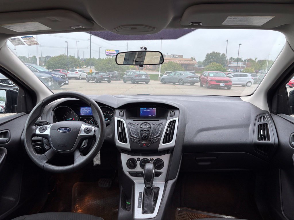 Used 2013 Ford Focus SE FWD image 20