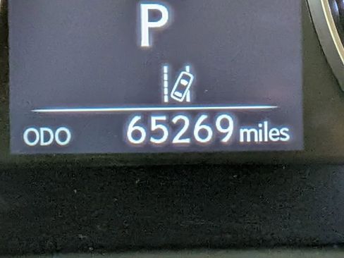 Used 2018 Lexus RX 350L Premium w/ Premium Package image 17