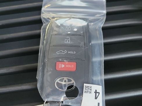 New 2026 Toyota Tundra Limited AWD/4WD image 24