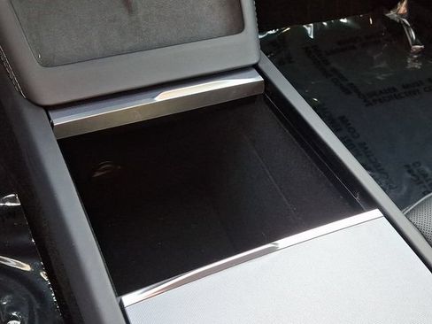Used 2025 Tesla Model 3 Long Range RWD image 28