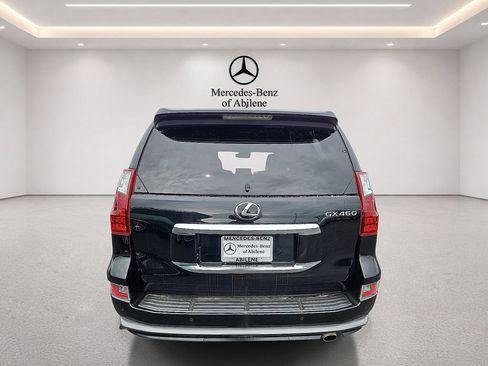 Used 2022 Lexus GX 460 Luxury w/ Sport Design Package AWD/4WD image 6