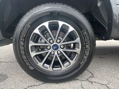 Used 2020 Ford F150 XLT w/ Equipment Group 302A Luxury AWD/4WD image 38
