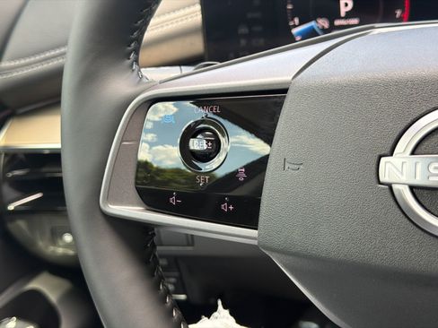 Used 2025 Nissan Murano SL w/ Cargo Package AWD/4WD image 25