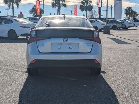 Used 2019 Toyota Prius Limited image 4