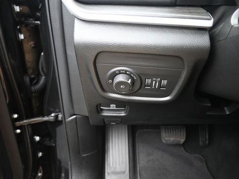 New 2025 Jeep Grand Cherokee L Limited image 34