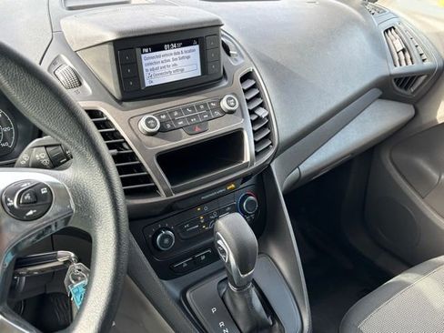 Certified 2021 Ford Transit Connect XL image 30