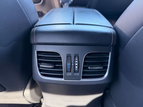 Used 2018 Genesis G80 3.3T Sport RWD image 20
