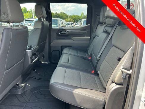 Used 2022 Chevrolet Silverado 1500 ZR2 w/ Technology Package AWD/4WD image 16