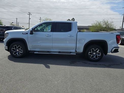 New 2026 GMC Sierra 1500 SLT AWD/4WD image 8