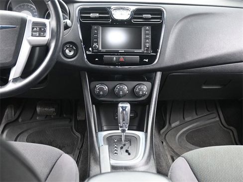 Used 2012 Chrysler 200 Touring image 25