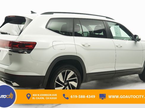 Used 2024 Volkswagen Atlas SE image 6