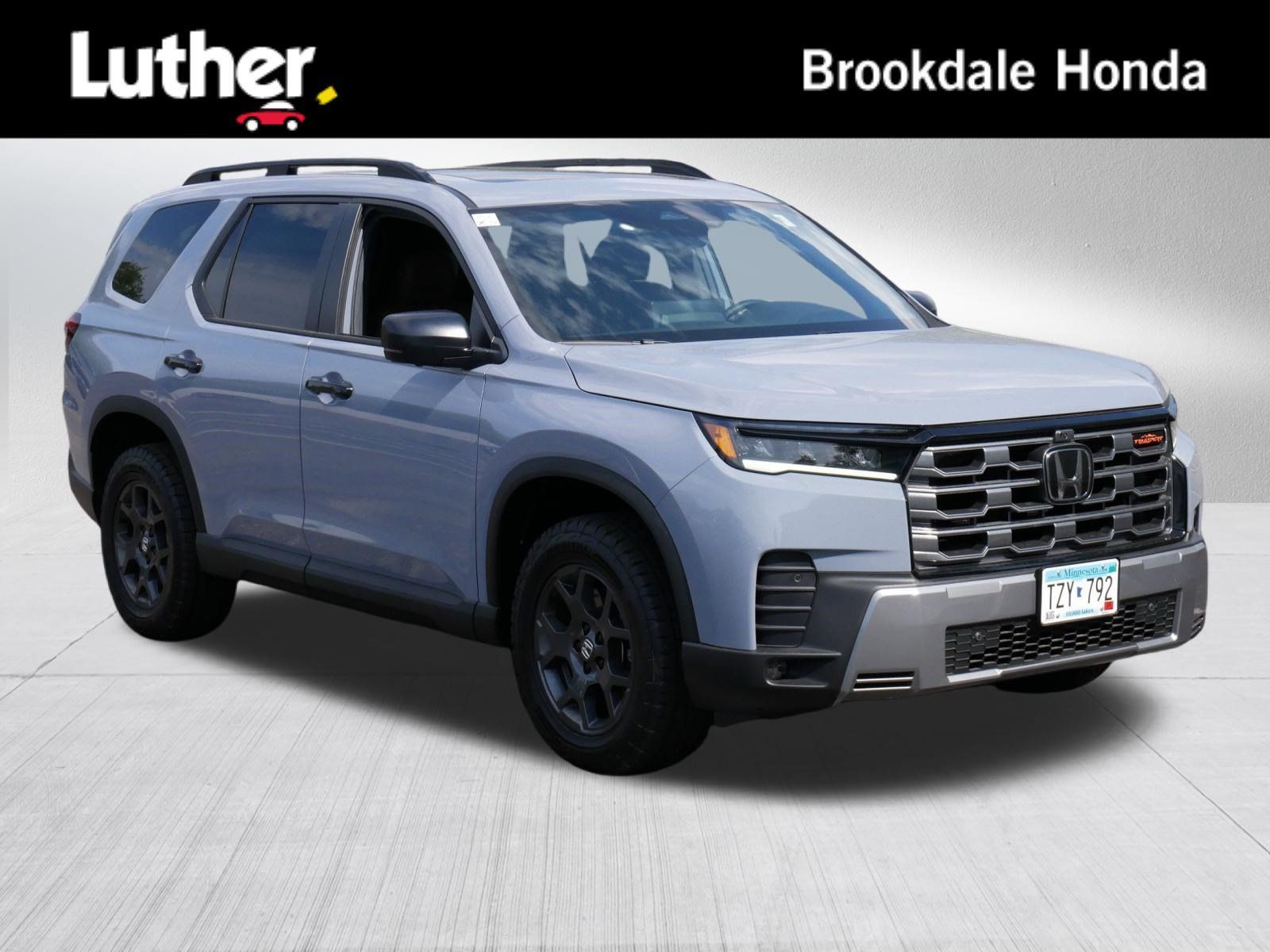Certified 2026 Honda Pilot TrailSport image 1