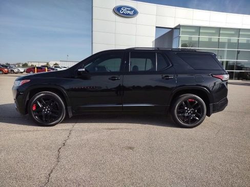 Used 2018 Chevrolet Traverse Premier w/ Redline Edition image 2