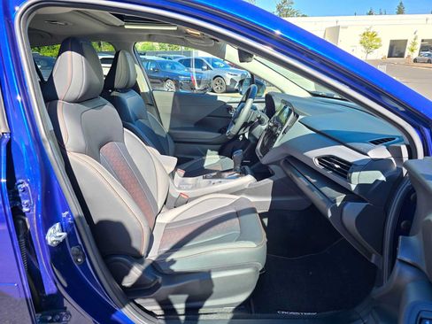 Used 2025 Subaru Crosstrek 2.5i Limited w/ Crosstrek Mirror Package AWD/4WD image 11