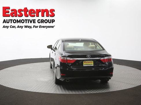 Used 2015 Lexus ES 350 w/ Luxury Package FWD image 47
