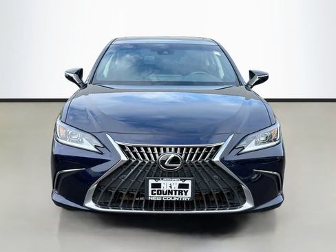 Used 2023 Lexus ES 350 w/ Premium Package FWD image 2