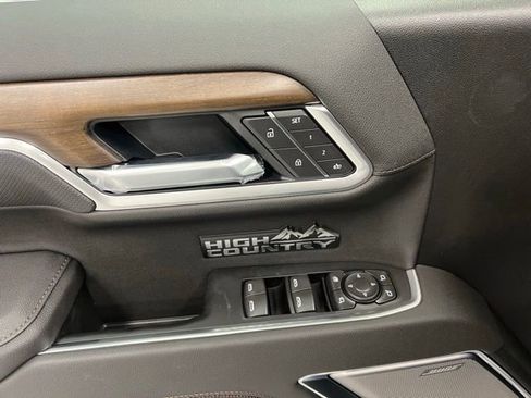 New 2026 Chevrolet Silverado 1500 High Country AWD/4WD image 14