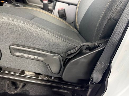 Certified 2025 Jeep Wrangler Sport S image 23