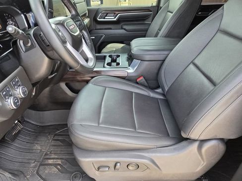 Used 2025 GMC Sierra 2500 SLT w/ SLT Premium Package AWD/4WD image 26