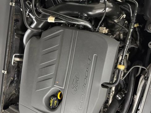 Used 2016 Ford Fusion SE w/ Equipment Group 202A image 37