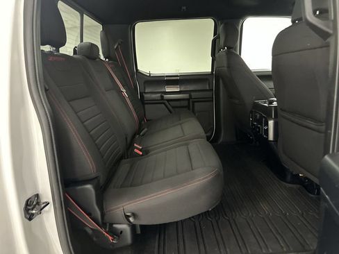 Used 2020 Ford F150 XLT w/ Equipment Group 302A Luxury AWD/4WD image 21