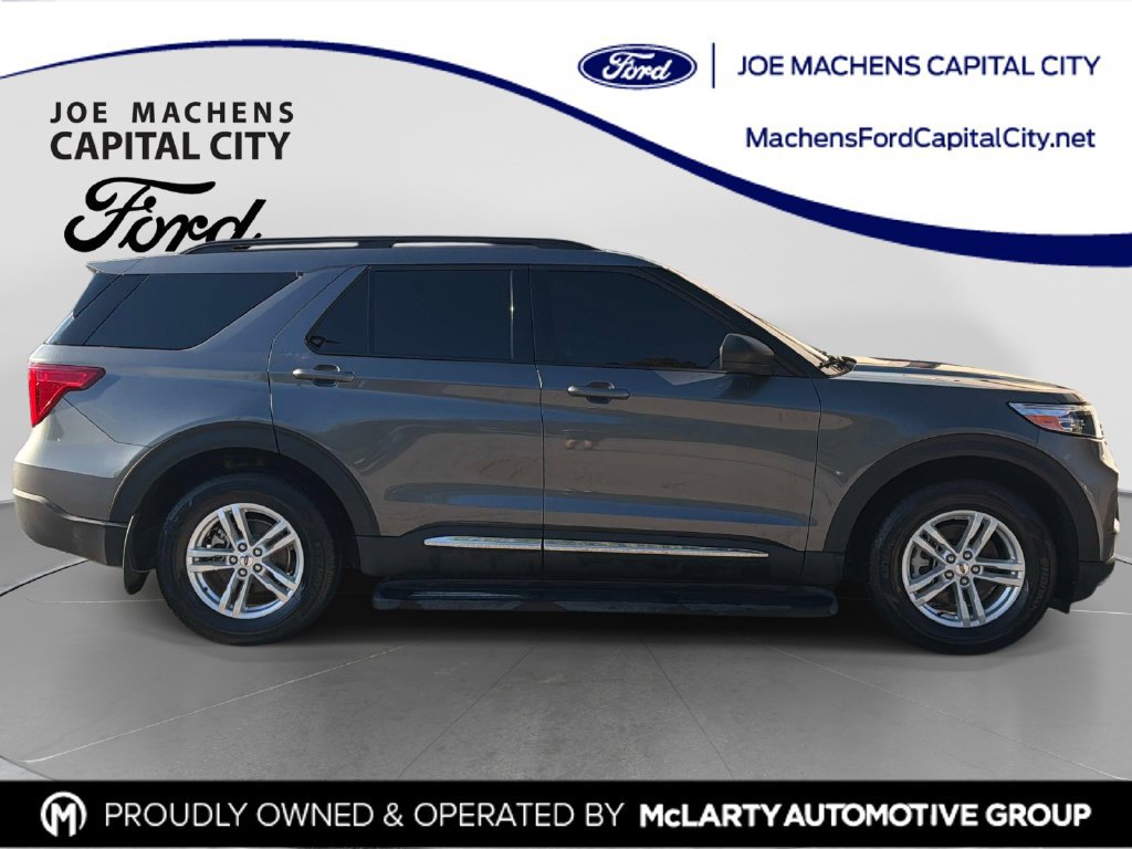 Used 2023 Ford Explorer XLT w/ Class IV Trailer Tow Package AWD/4WD image 2