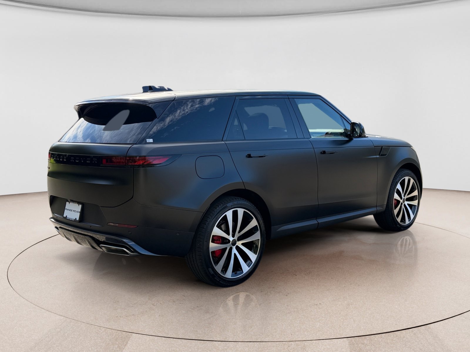 New 2027 Land Rover Range Rover Sport SE AWD/4WD image 5