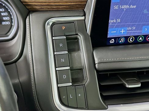 Used 2021 Chevrolet Tahoe High Country AWD/4WD image 18