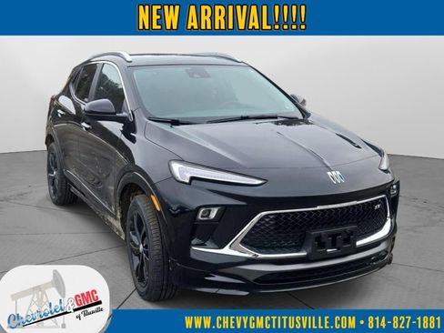 Used 2024 Buick Encore GX Sport Touring image 2