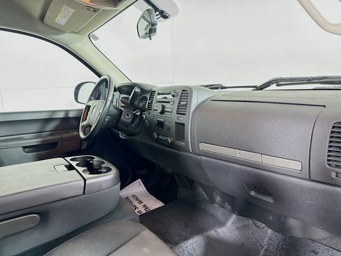 Used 2013 Chevrolet Silverado 2500 LT w/ Interior Plus Package image 25