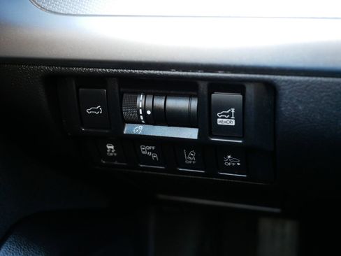 Used 2019 Subaru Outback 2.5i Premium image 26