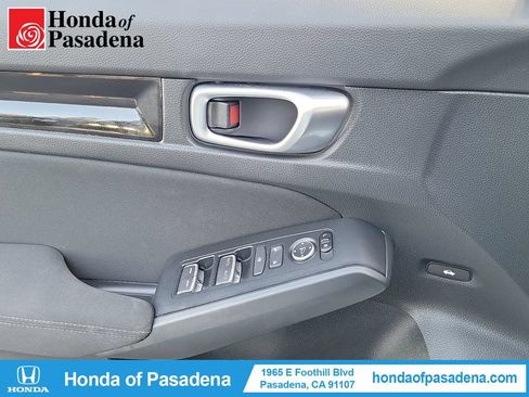 Certified 2024 Honda Civic EX image 20
