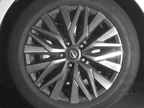 Used 2025 Nissan Altima 2.5 SV image 12