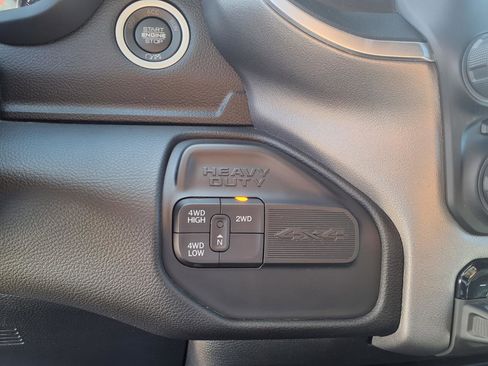 Used 2024 RAM 2500 Big Horn image 19