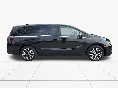 New 2026 Honda Odyssey Elite image 9
