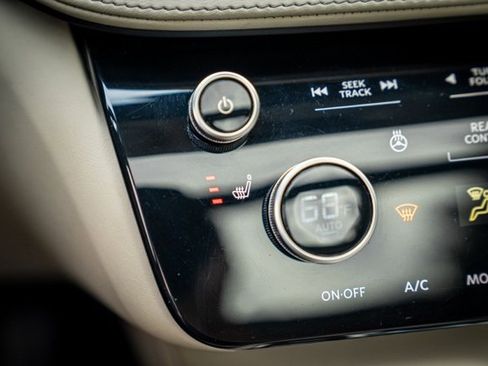 Used 2022 INFINITI QX60 Luxe image 30