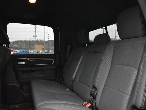 Used 2022 RAM 2500 Big Horn w/ Level C Equiment Group image 15