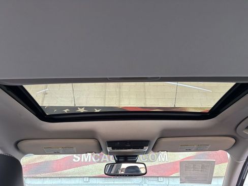 Used 2020 Nissan Altima 2.5 SL FWD image 8