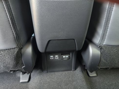 New 2026 Toyota Prius Plug-In Hybrid FWD image 20